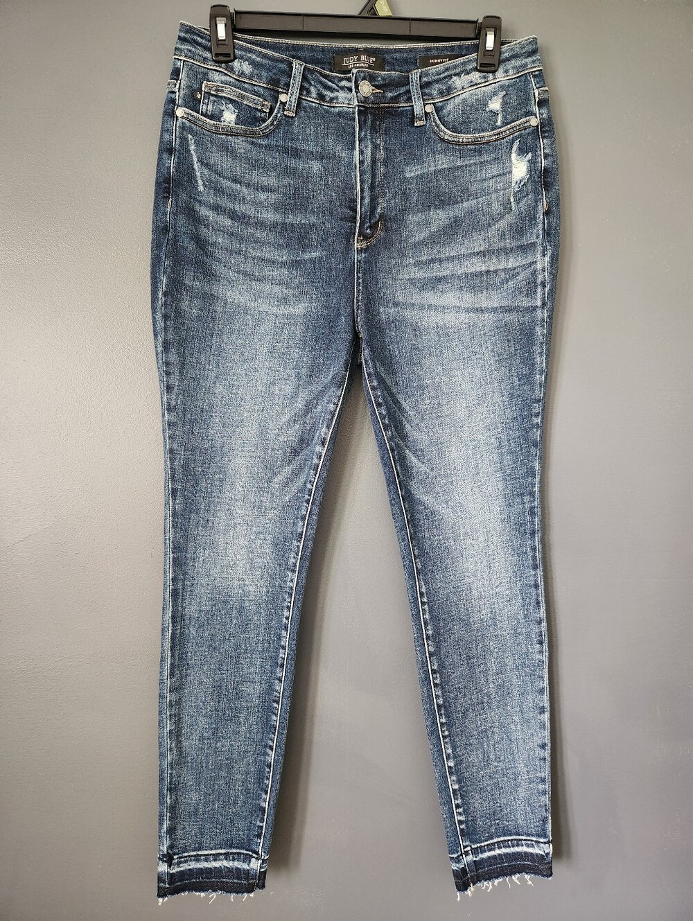 Judy Blue Dark Acid Wash Two Tone Skinny Jeans Light Distressing Women's 15/32